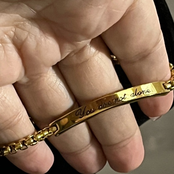 Goldtone Inspirational Bracelet, Magnetic - Picture 3 of 5